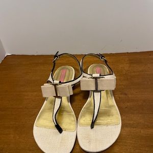 Off white with black patent leather trim Isaac Mizhari New York 8 1/2 sandals.